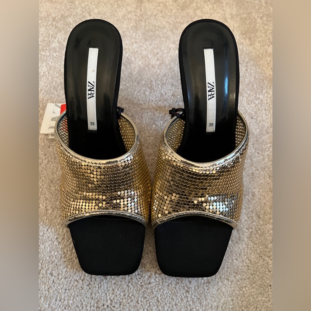 New! Zara gold heels/mule with black heel size 39
